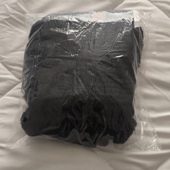 Black Knit Scarf and Gloves Set - Picture 5 of 5